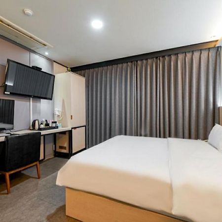 Hotel The May Pusan Exteriér fotografie